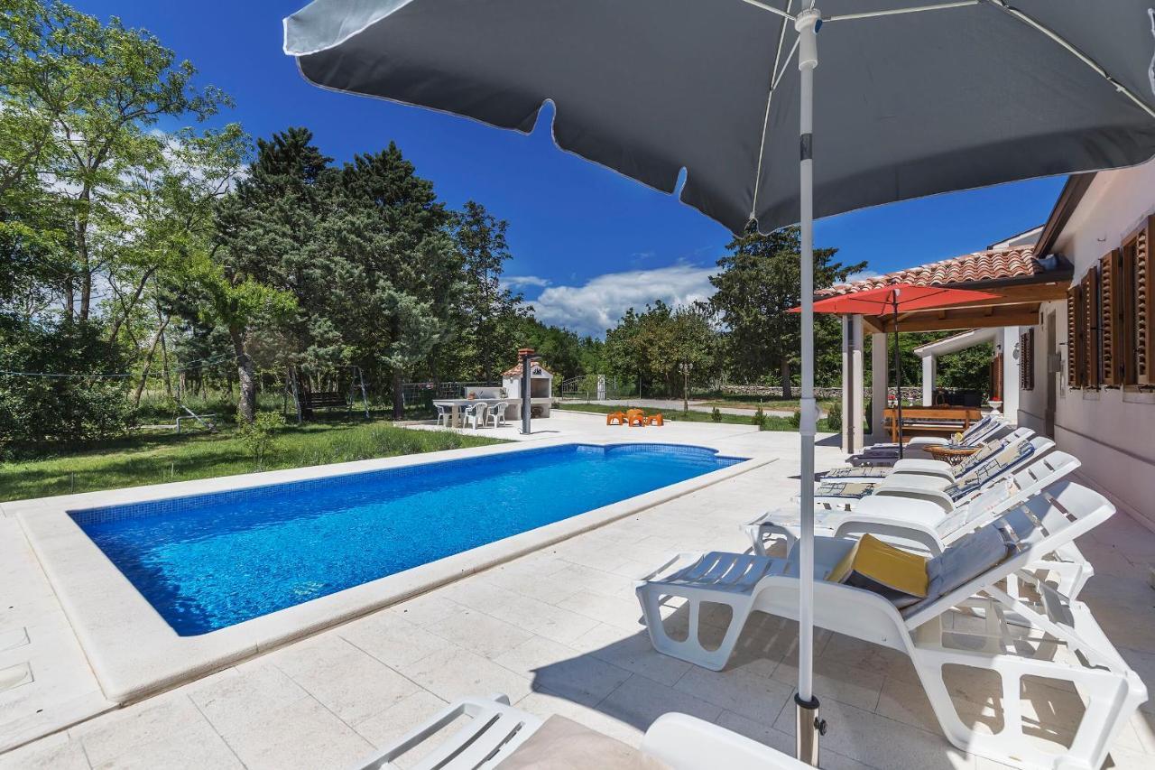 לאבין Villa Ana מראה חיצוני תמונה